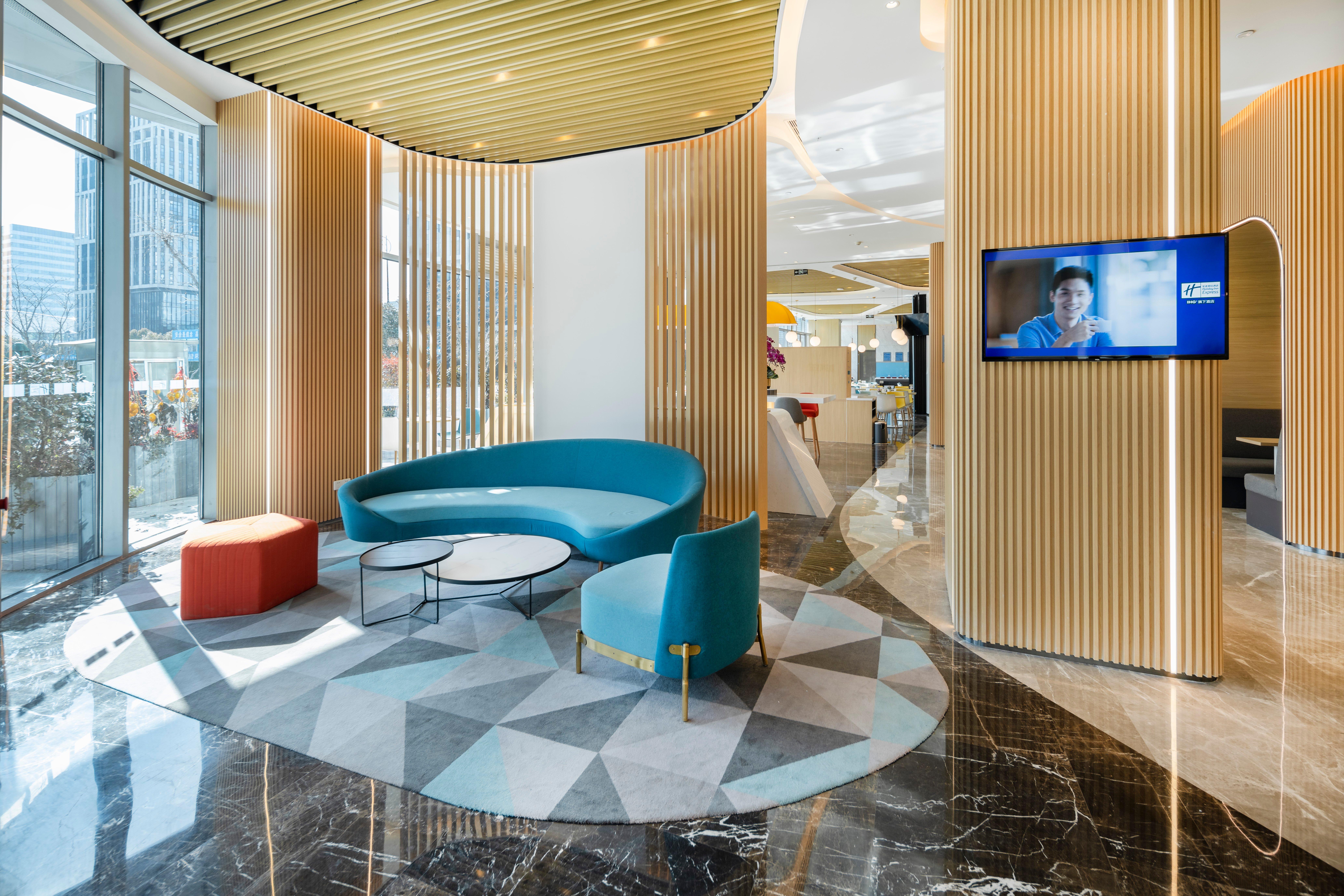 Holiday Inn Express Shanghai Pudong Zhangjiang By Ihg Exterior photo